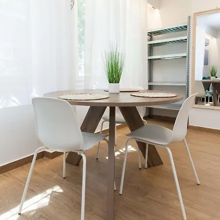Kipseli New Modern Cosy Apt No 1 Apartment